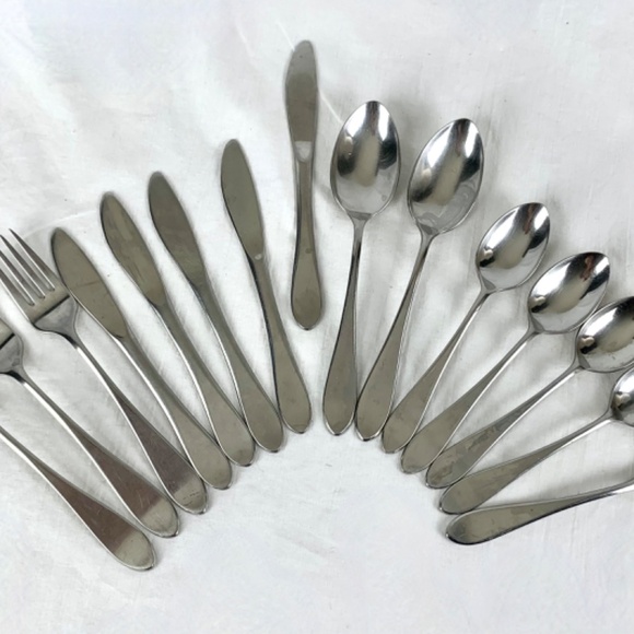 15 pc Gorham 1970s Georgetown Old Stainless Flatware Lot Forks Spoons Sm Knives - Picture 1 of 13